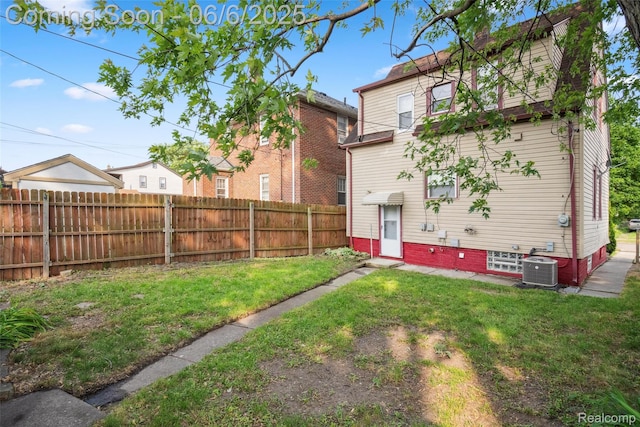 1512 Marion Ave, Lincoln Park, MI 48146 - rear view of house with cooling unit