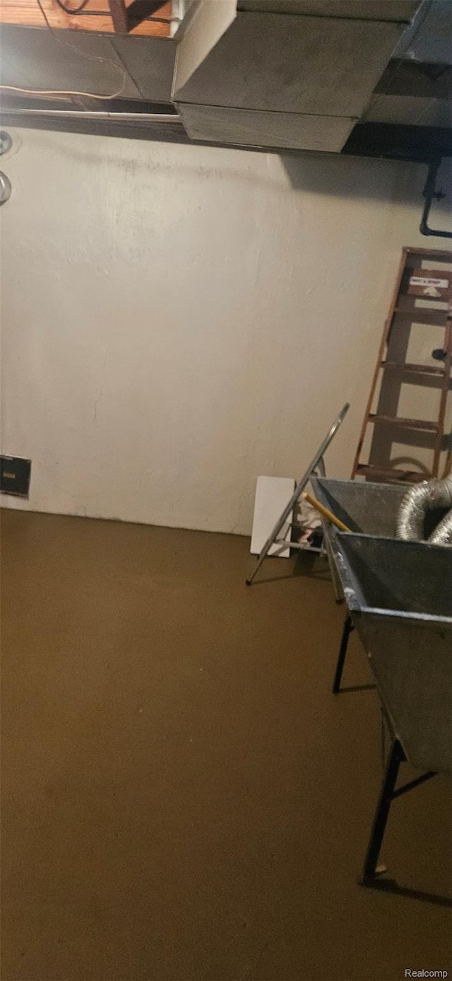 18966 Mendota St, Detroit, MI 48221 - view of basement