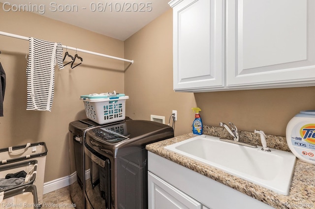 742 Emmons Ave, Birmingham, MI 48009 - washroom with cabinet space, washing machine and dryer, and baseboards
