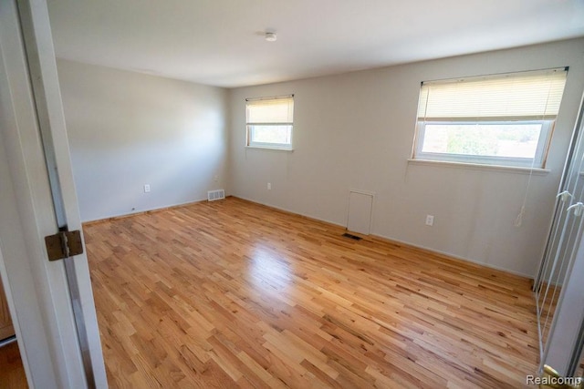 15065 Westlake St, Taylor, MI 48180 - spare room with light wood-style flooring