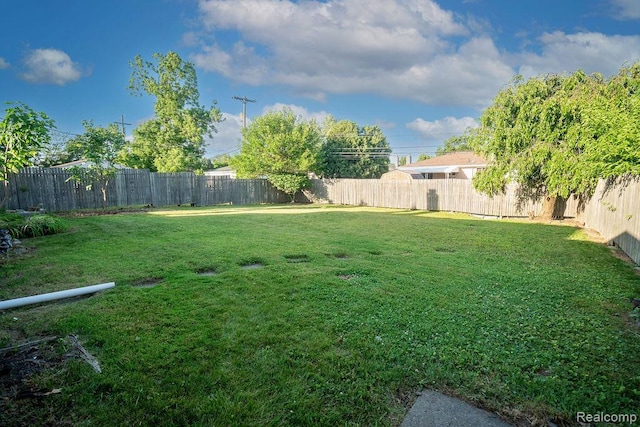 15065 Westlake St, Taylor, MI 48180 - view of fenced backyard
