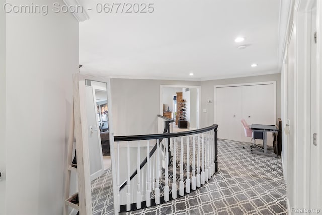 1079 Forest Bay Dr, Waterford, MI 48328 - corridor featuring an upstairs landing, carpet floors, crown molding, and recessed lighting