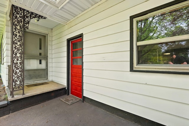 2877 Bessemer Rd, Coloma, MI 49038 - view of property entrance