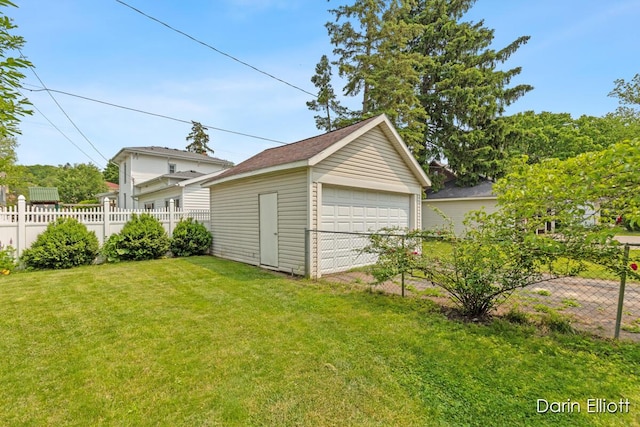 216 E Main St, Ionia, MI 48846 - view of detached garage