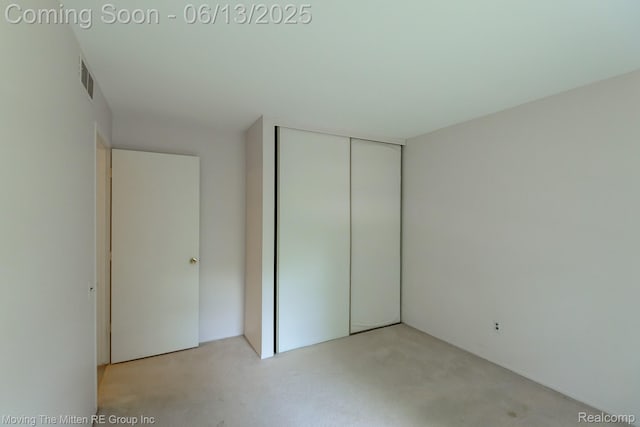 5590 Bayswater Rd, West Bloomfield, MI 48322 - unfurnished bedroom with a closet