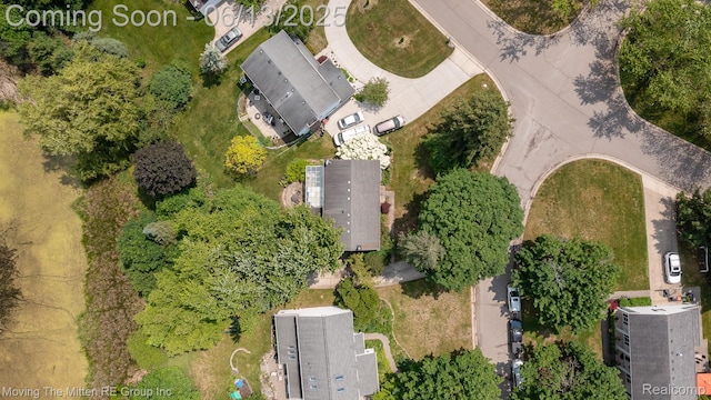 5590 Bayswater Rd, West Bloomfield, MI 48322 - drone / aerial view