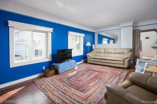105 Gratiot Blvd, Marysville, MI 48040 - living area featuring wood finished floors and baseboards