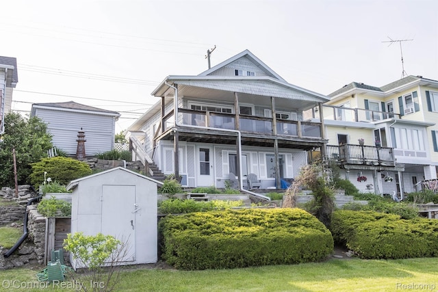 105 Gratiot Blvd, Marysville, MI 48040 - back of house with a balcony