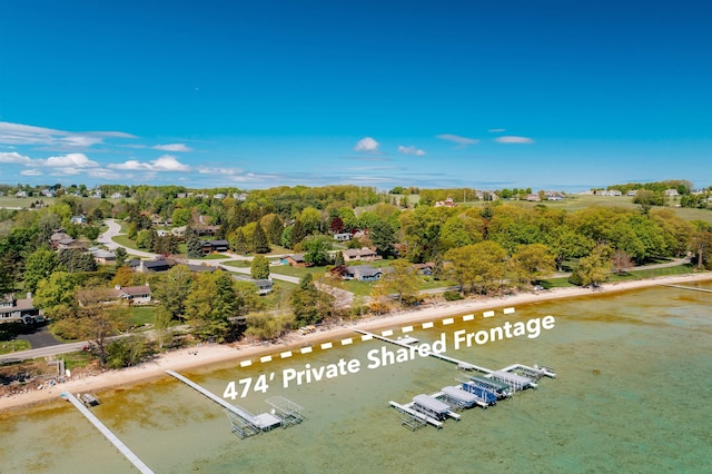 8173 Bel Cherrie Dr, Traverse City, MI 49686 - photo 3