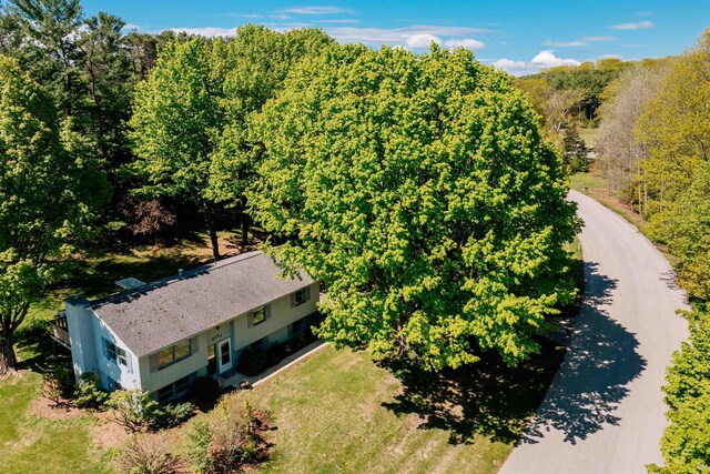 8173 Bel Cherrie Dr, Traverse City, MI 49686 - photo 6
