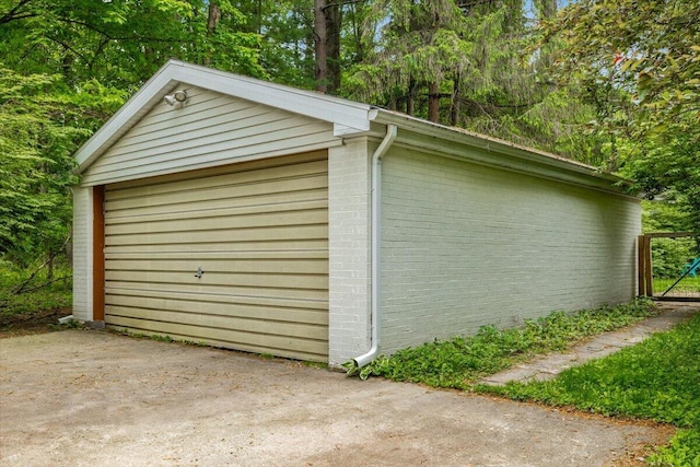 12270 Linden Ave, Sawyer, MI 49125 - view of detached garage