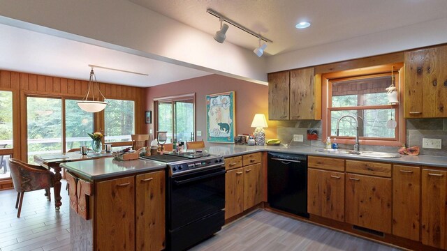3725 Riverbank Trl, Mount Pleasant, MI 48858