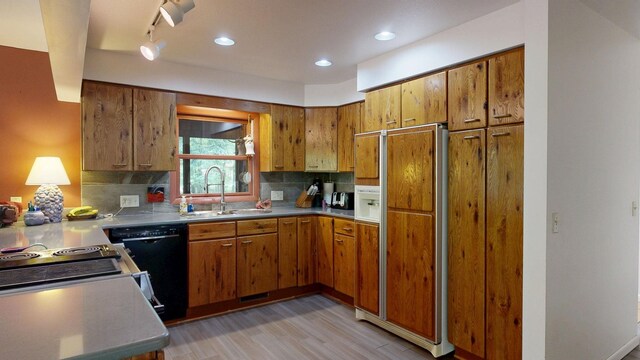 3725 Riverbank Trl, Mount Pleasant, MI 48858