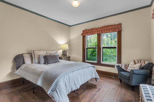 810 N Superior St, Albion, MI 49224 - bedroom featuring baseboards and ornamental molding