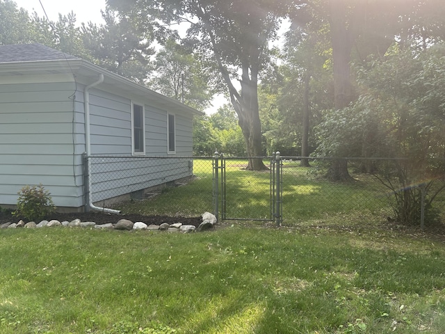 201 Goodell Ave, Colon, MI 49040 - view of yard with a gate