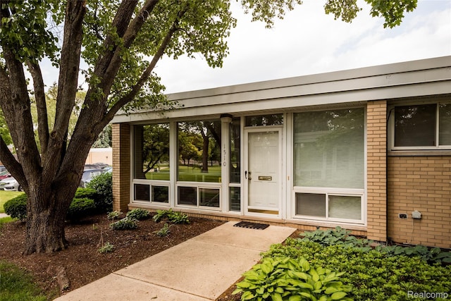 1510 Chateaufort, Detroit, MI 48207 - photo 2