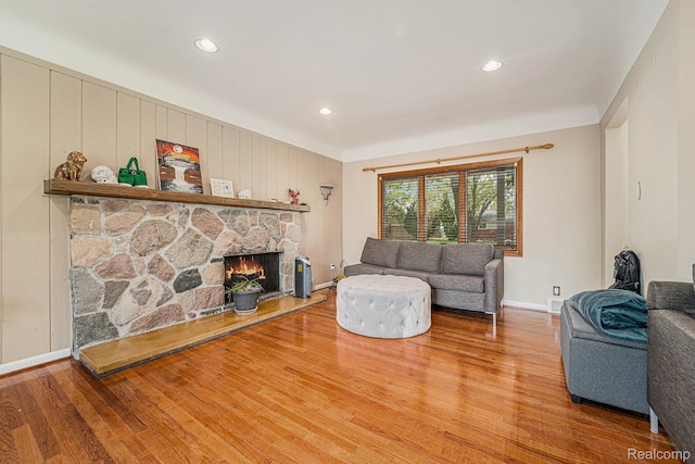 30060 Eastfield St, Farmington Hills, MI 48334 - living room with wood finished floors, a fireplace, and recessed lighting
