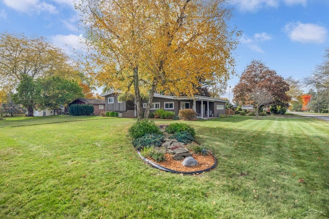 1449 Sauk Ln, Saginaw, MI 48638 - view of green lawn