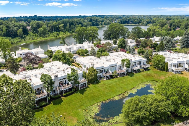 1756 Alexander Dr, Bloomfield Hills, MI 48302 - aerial view of a large body of water