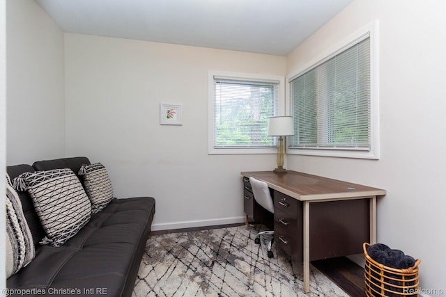 1700 Hamilton Dr, Bloomfield Hills, MI 48302 - office area with baseboards