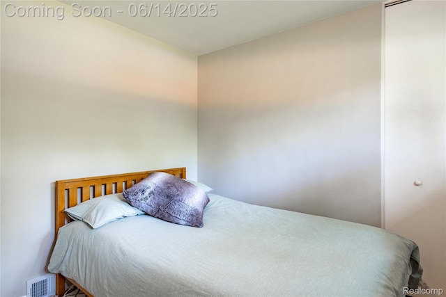 28441 Westerleigh Rd, Farmington, MI 48334 - view of bedroom