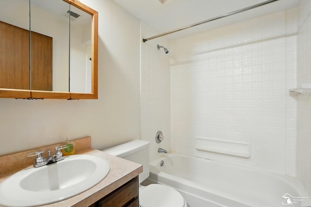 7658 Salter Ct, Temperance, MI 48182 - full bath with vanity and bathtub / shower combination