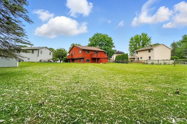 7658 Salter Ct, Temperance, MI 48182 - view of yard featuring a wooden deck
