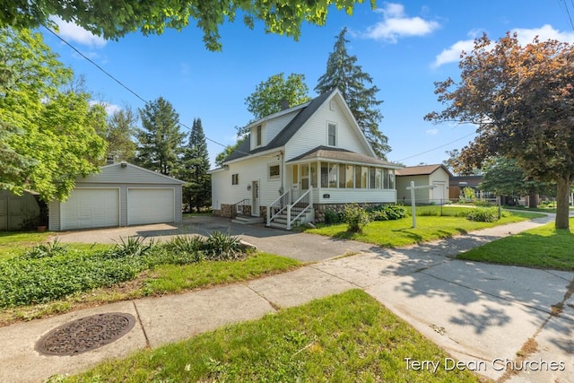 204 Lewis St, Rockford, MI 49341 - photo 1