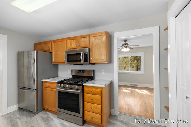 204 Lewis St, Rockford, MI 49341 - photo 4