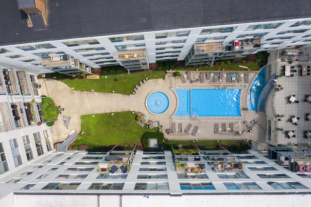 940 Monroe Ave NW Unit 335, Grand Rapids, MI 49503 - aerial view of a pool