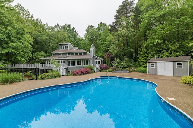8562 W R Ave, Kalamazoo, MI 49009 - view of swimming pool