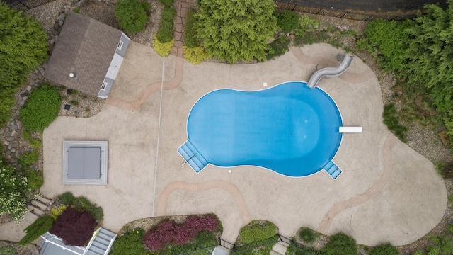 8562 W R Ave, Kalamazoo, MI 49009 - bird's eye view of a pool