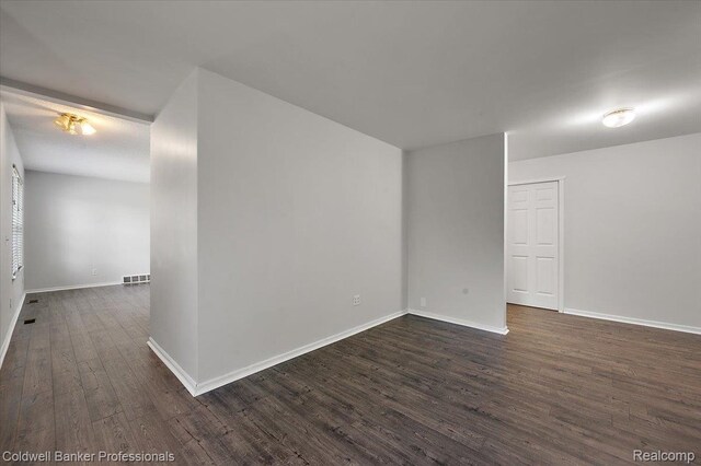 5714 Five Lakes Rd, North Branch, MI 48461 - photo 15