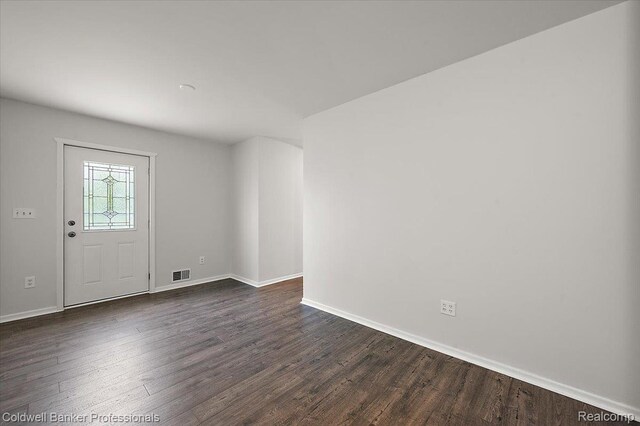 5714 Five Lakes Rd, North Branch, MI 48461 - photo 14
