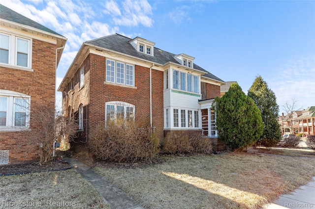 4387 Pingree St, Detroit, MI 48204 - traditional-style house featuring brick siding