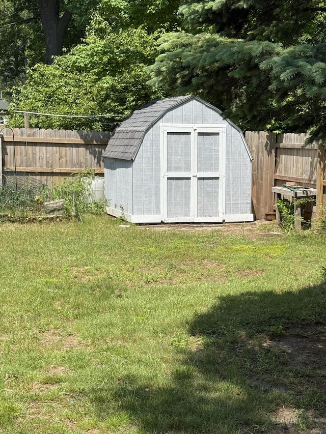 488 Roberts St, Muskegon, MI 49442 - view of shed