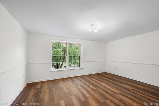 29801 Deer Run, Farmington Hills, MI 48331 - spare room featuring wood finished floors and baseboards
