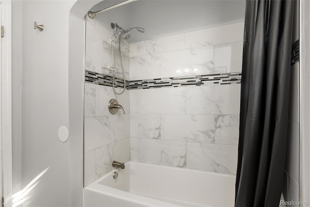 13572 Indiana St, Detroit, MI 48238 - bathroom featuring shower / bath combo with shower curtain