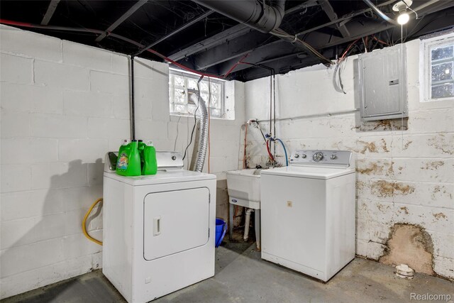 13572 Indiana St, Detroit, MI 48238 - laundry area featuring washing machine and dryer and electric panel