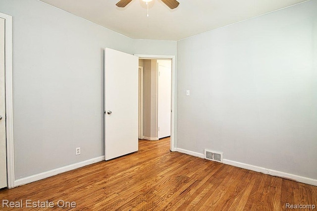 8035 Pinehurst St, Detroit, MI 48204 - empty room featuring a ceiling fan and wood finished floors