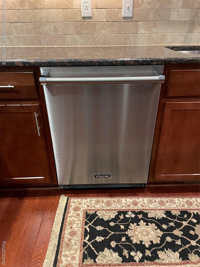 2750 Castlemartin Ct, Oakland, MI 48306 - kitchen view of dishwasher, backsplash, and a sink