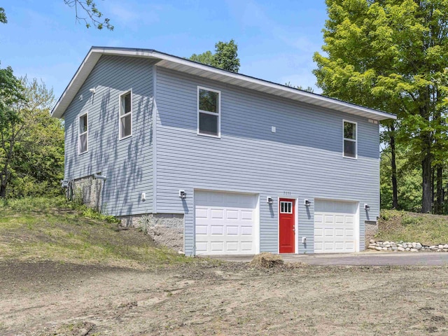 7050 River St, Benzonia, MI 49616