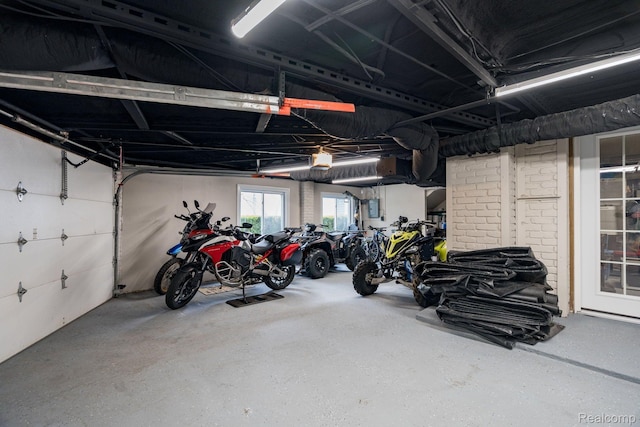 900 Indianwood Rd, Lake Orion, MI 48362 - view of garage