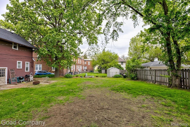 338 W Parent Ave, Royal Oak, MI 48067 - view of yard