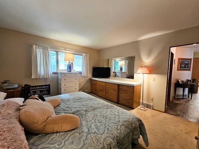 3858 State St, Bridgeport, MI 48722 - bedroom featuring carpet floors and baseboards