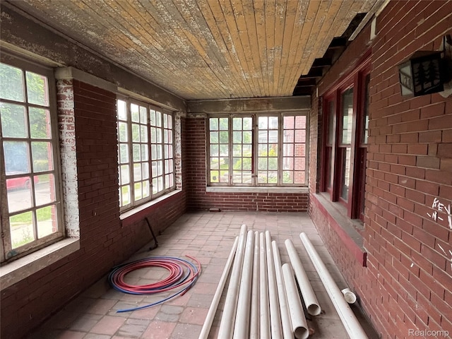728 Lawrence St, Detroit, MI 48202 - unfurnished sunroom featuring plenty of natural light