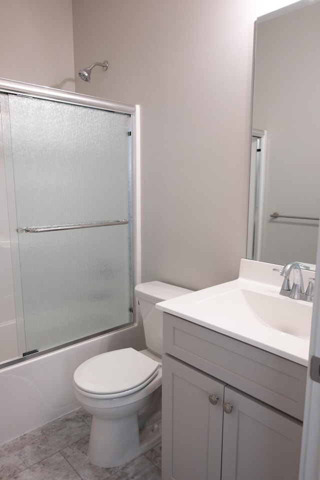 103 Diamond Point Ln, New Buffalo, MI 49117 - full bath featuring vanity, toilet, and shower / bath combination with glass door