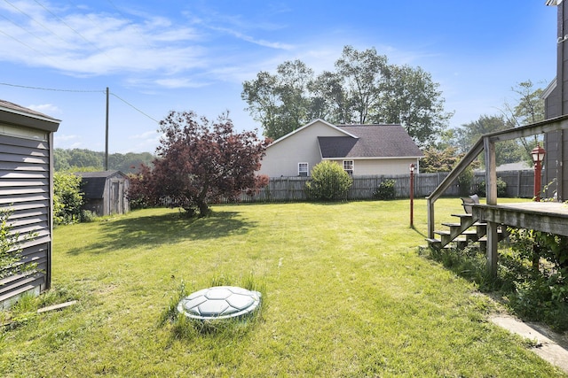 1386 W Broadway Ave, Muskegon, MI 49441 - view of yard