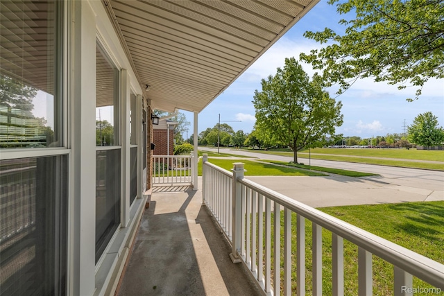 5115 Arden Ave, Warren, MI 48092 - view of porch