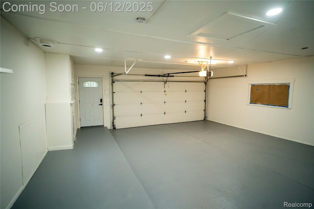 626 Wilwood Rd, Rochester Hills, MI 48309 - garage featuring a garage door opener, recessed lighting, and baseboards